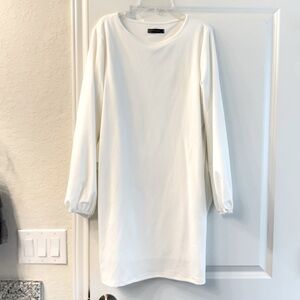 Chic Long Sleeve White Dress
